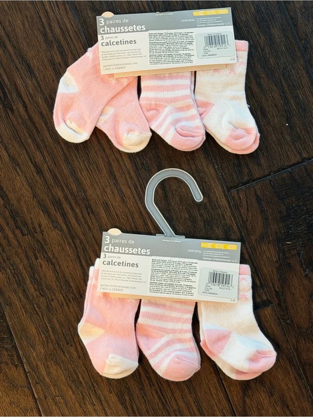 Love your onesies brand by Gerber socks set 0-6 months baby nwt pink white stars